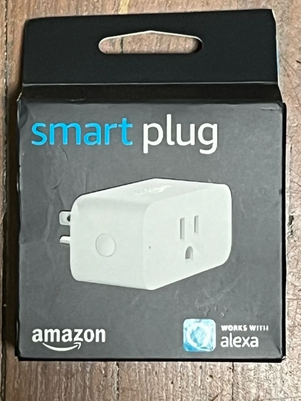 Amazon Smart Plug Single Outlet Wi‑Fi Adapter work with Alexa voice control